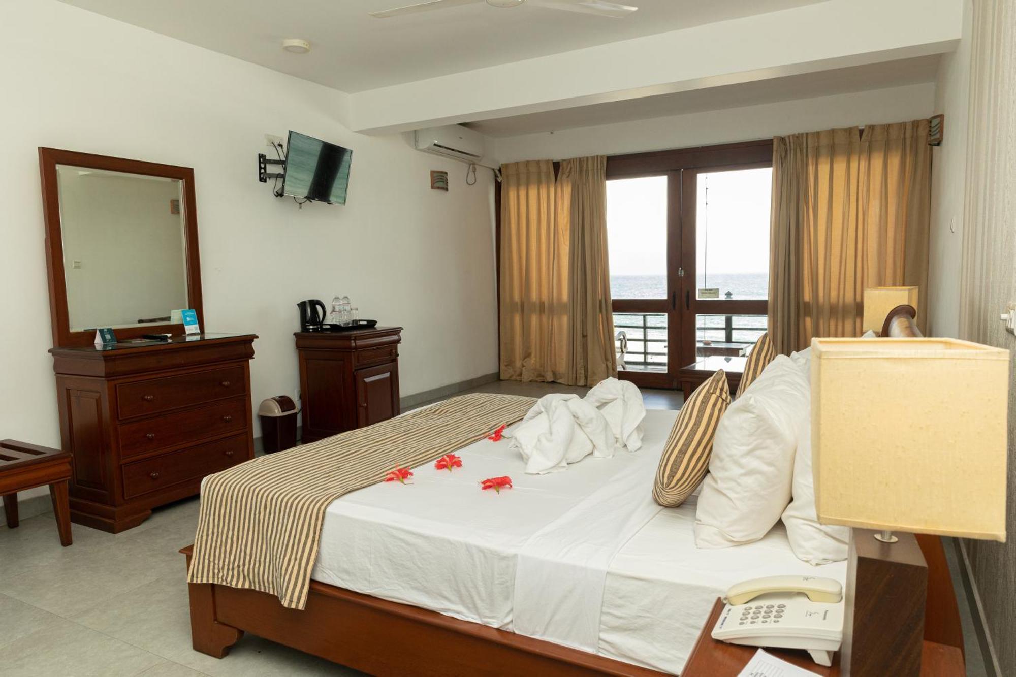 Paradise Beach Club Mirissa Ngoại thất bức ảnh