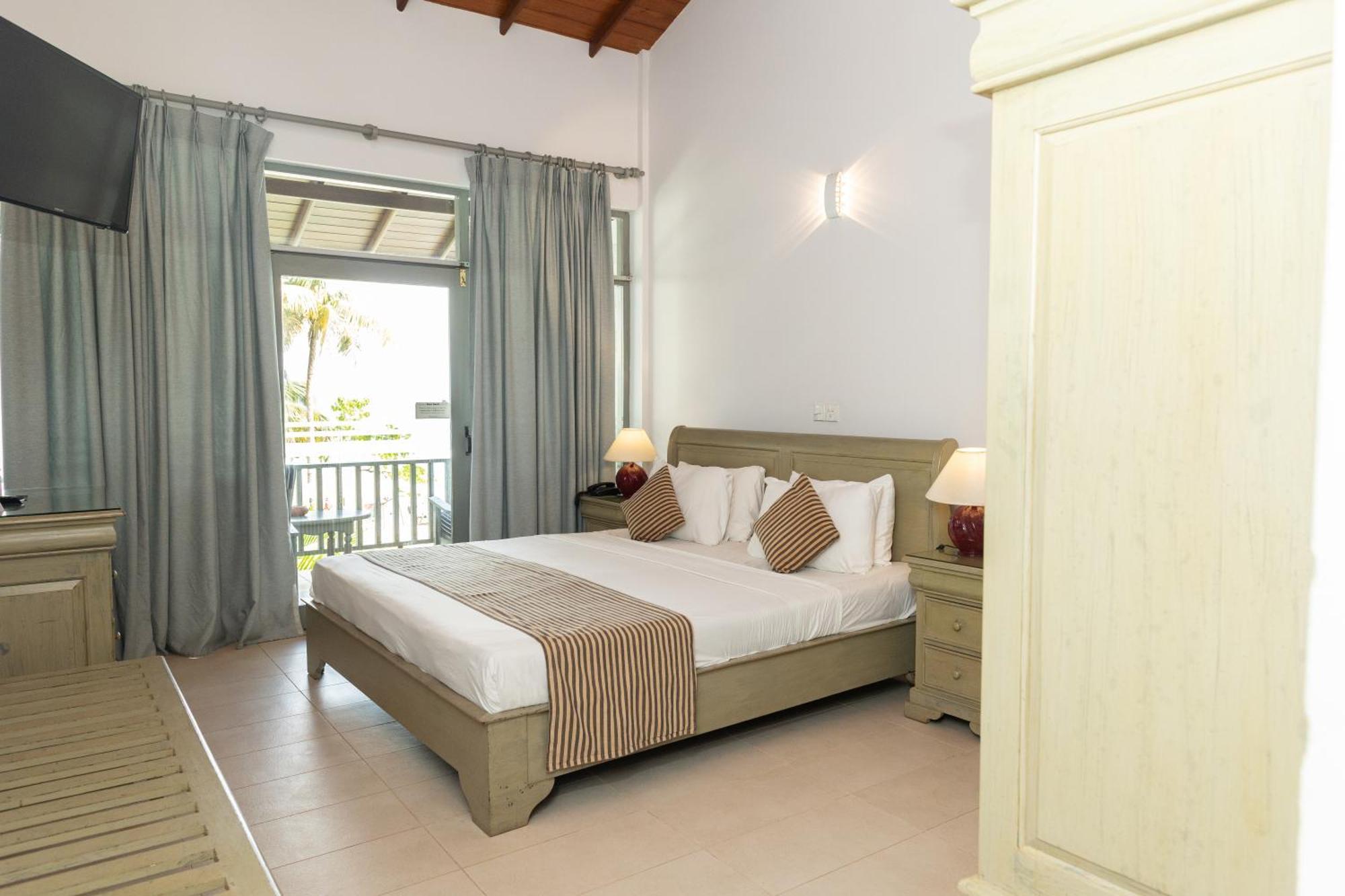 Paradise Beach Club Mirissa Ngoại thất bức ảnh